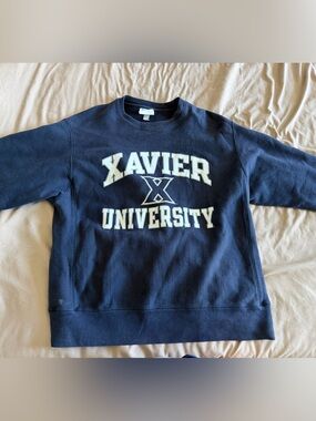 Champion Navy Reverse Weave Crewneck Sweatshirt